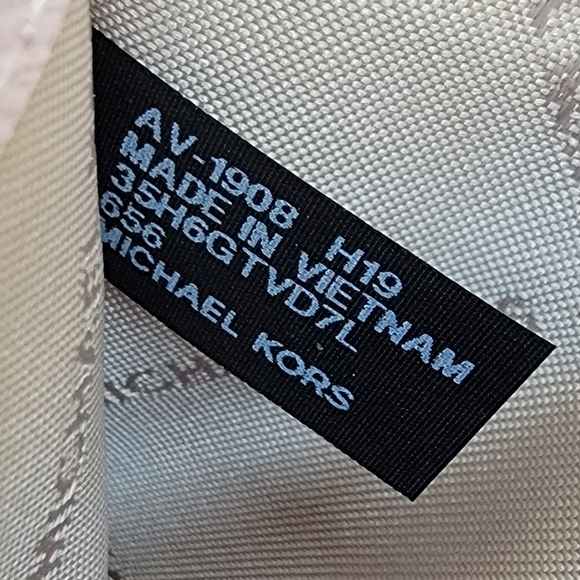 ⚠️LAST 1⚠Michael Kors Jet Set LG Card Holder Wallet Pink - Picture 4 of 5